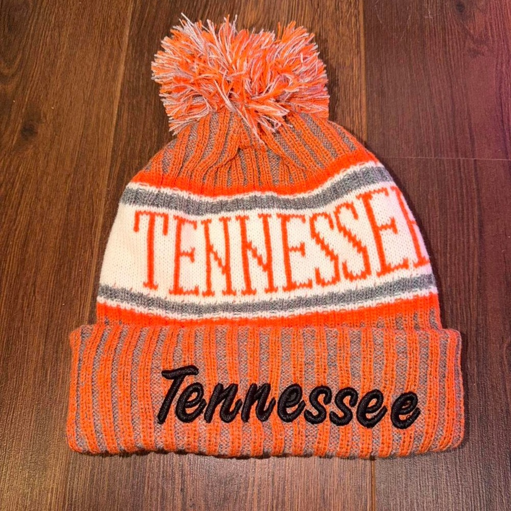 Orange Tennessee Volunteers beanie with pom pom